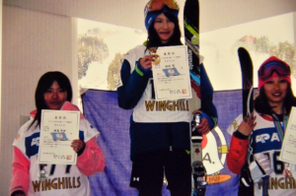 堀島　有紗さん（１年普通科５組）がモーグル大会で入賞