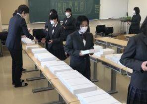 【ICT】新１年生にiPadを配布しました。