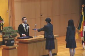 令和３年度卒業式を挙行しました。
