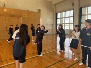 岐阜聾学校との交流会(1普8)