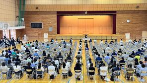 宗祖降誕会・保護者総会・学級懇談会を行いました。
